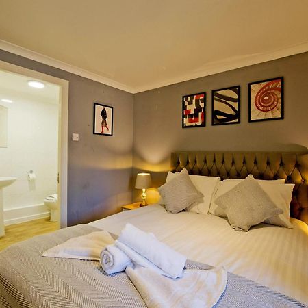 Imperial Meridian Place Apartment 런던 외부 사진